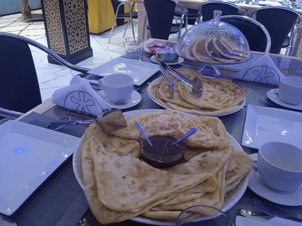 廷吉尔 Relais Des Nomades酒店 外观 照片